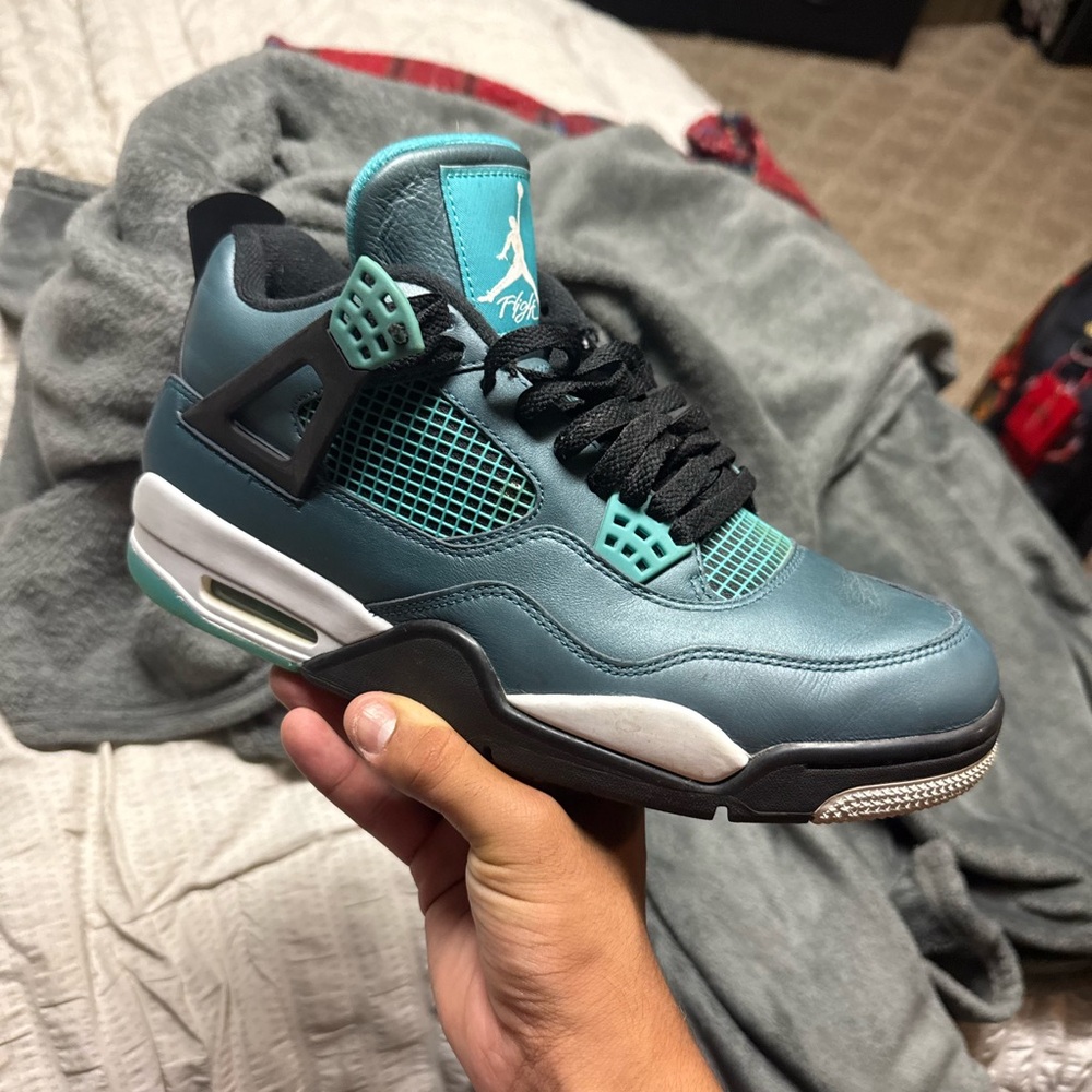 Jordan Athletic Shoes in Teal and Black